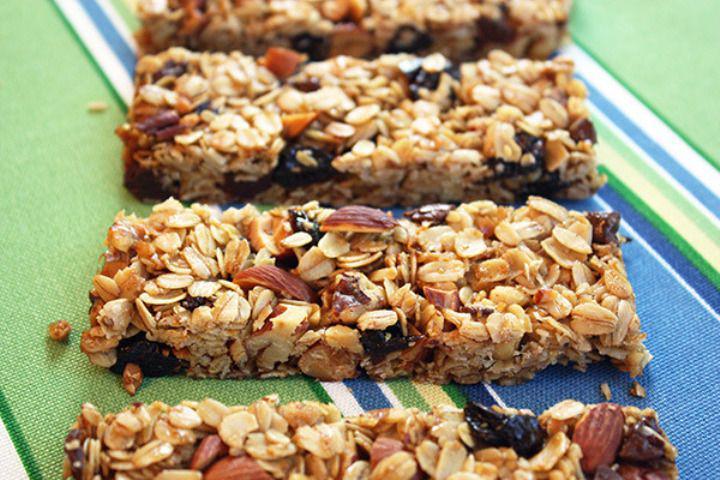 8 Manfaat Granola Sebagai Camilan Sehat Nan Bergizi