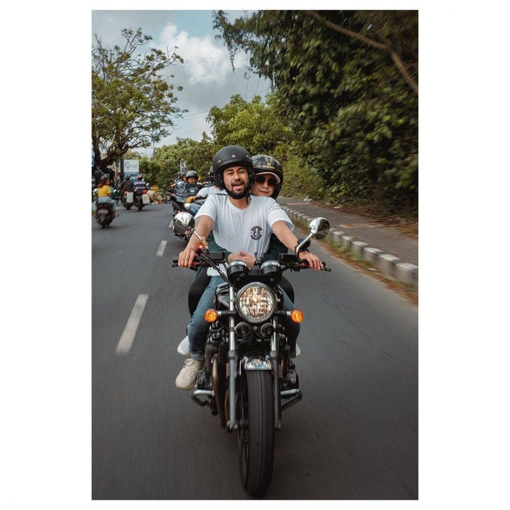 instagram.com/keyswitha