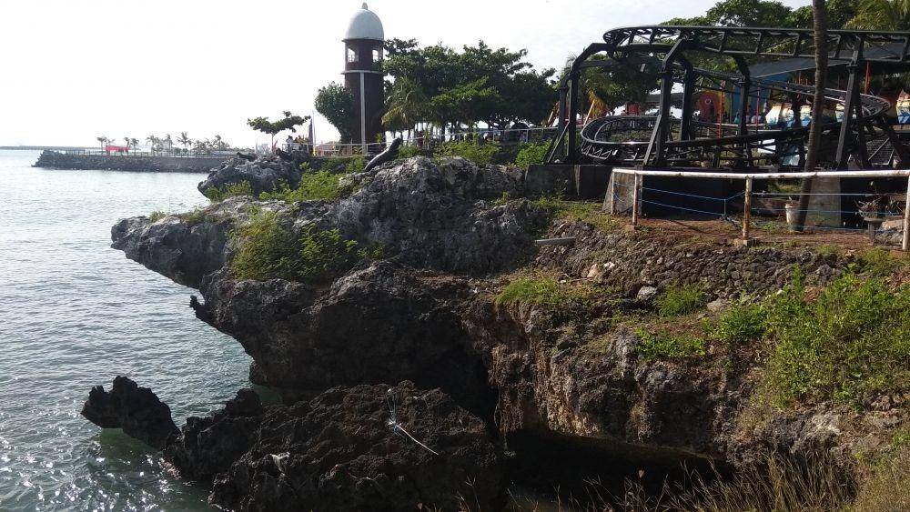 Wisata Bahari Lamongan. IDN Times/ Imron