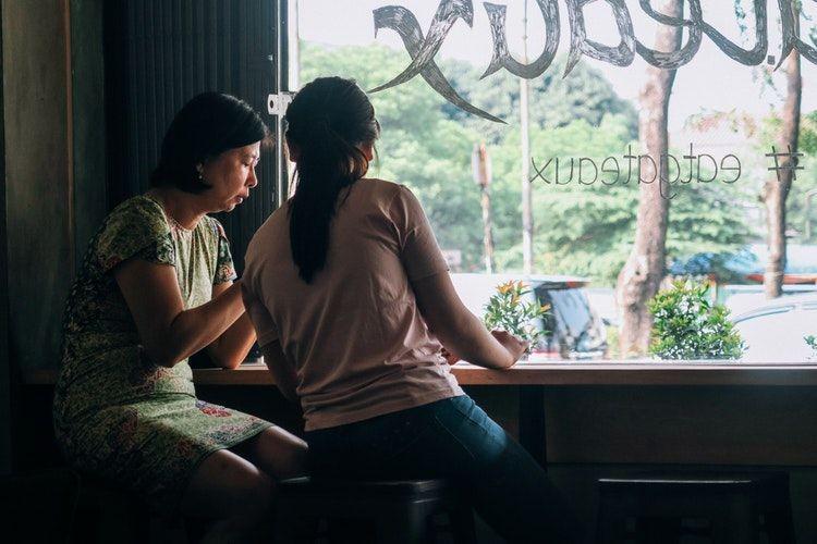 6 Tips Menjalin Hubungan yang Baik Dengan Mertua,Wajib Kamu Ketahui!