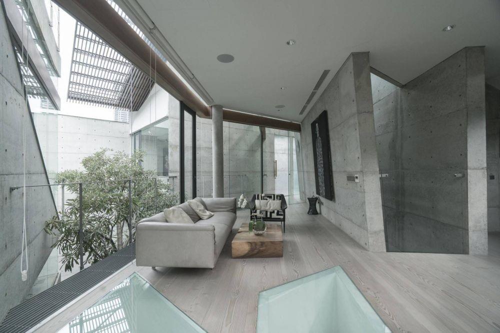 Pesona Warna Abu-abu Netral untuk Desain Interior yang Adem