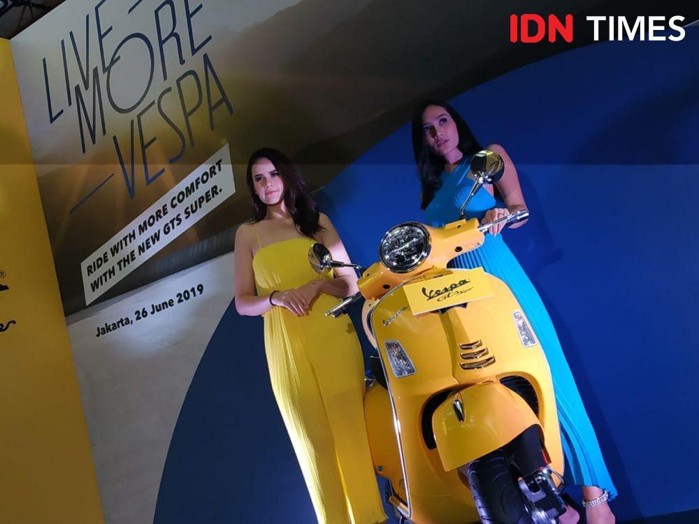 Kenapa Perempuan Suka Banget Vespa Matic? Ini Alasannya