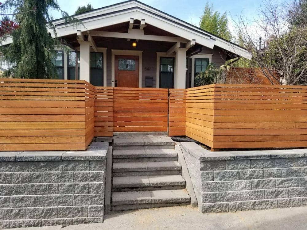 abovebeyondfencingllc.com