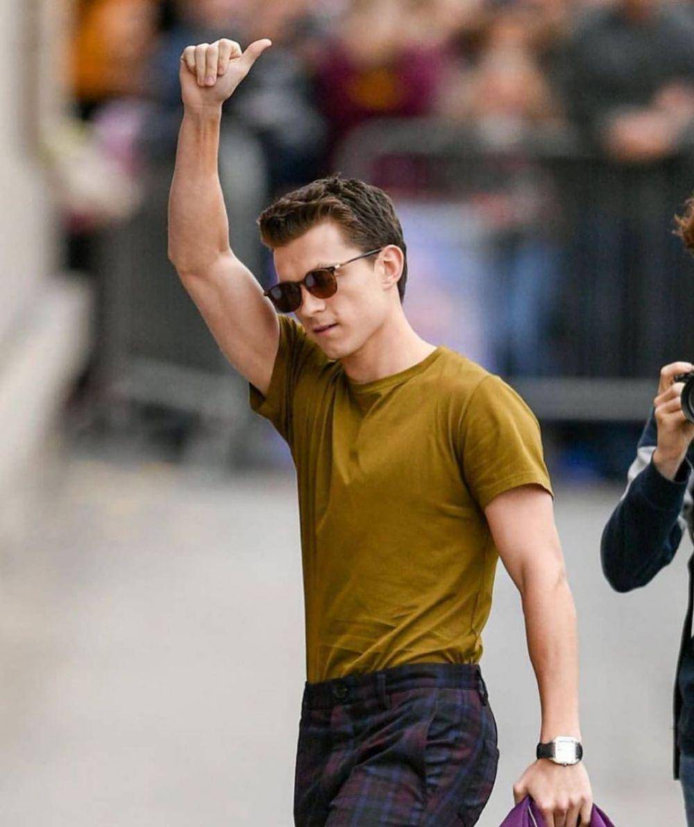 Instagram.com/tomholland2013