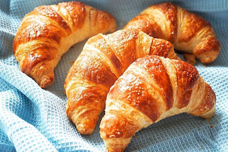 5 Varian Roti Khas Italia yang Enak & Manis, Mau Coba?