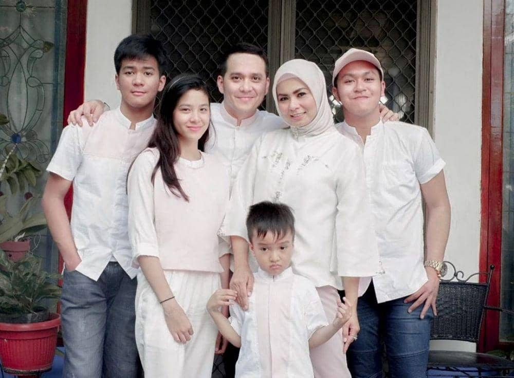 Minim Terekspos, Ini 10 Potret Kompaknya Keluarga Fadli dengan 4 Anak