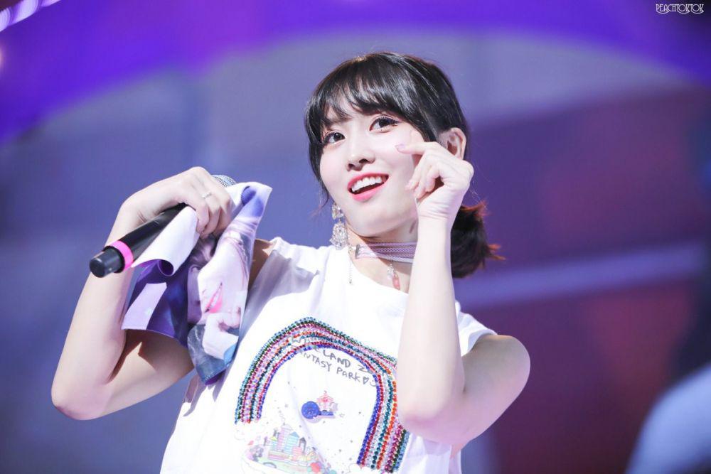 9 Fakta Menarik Momo TWICE, Personel dengan Julukan Dance Machine