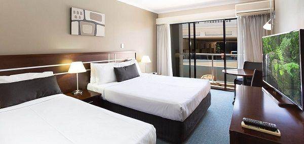 riversidehotel.com.au