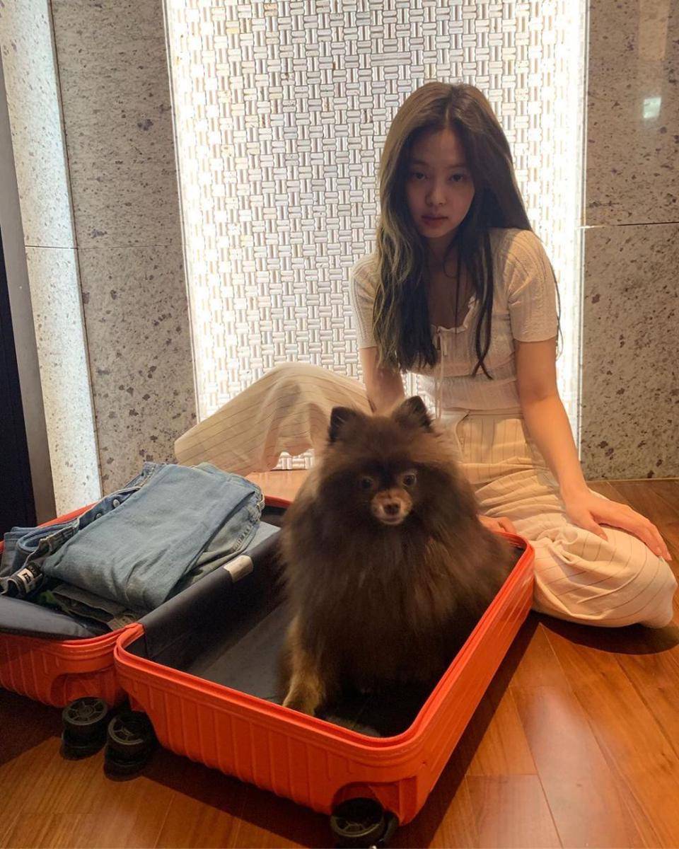 instagram.com/jennierubyjane