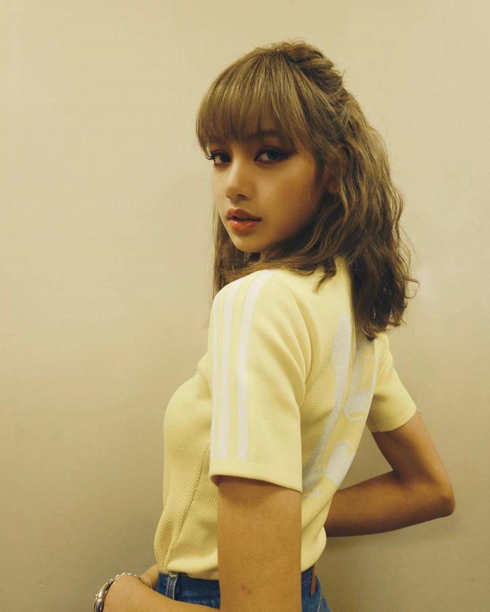 instagram.com/lalalalisa_m