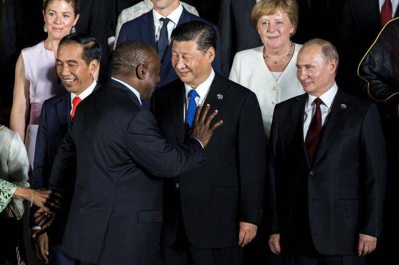 ANTARA FOTO/Tomohiro Ohsumi/Pool via REUTERS