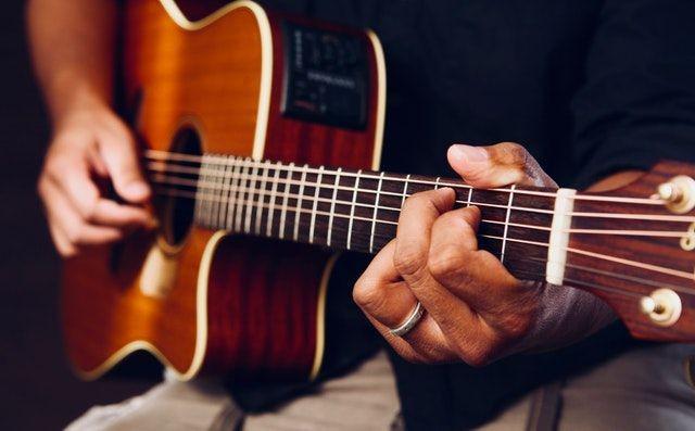Akor dalam Musik: Pengertian, Jenis, dan Tingkatannya