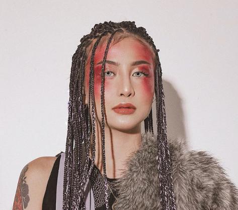 6 Inspirasi Gaya Rambut Ala Awkarin, Suka yang Mana Nih?