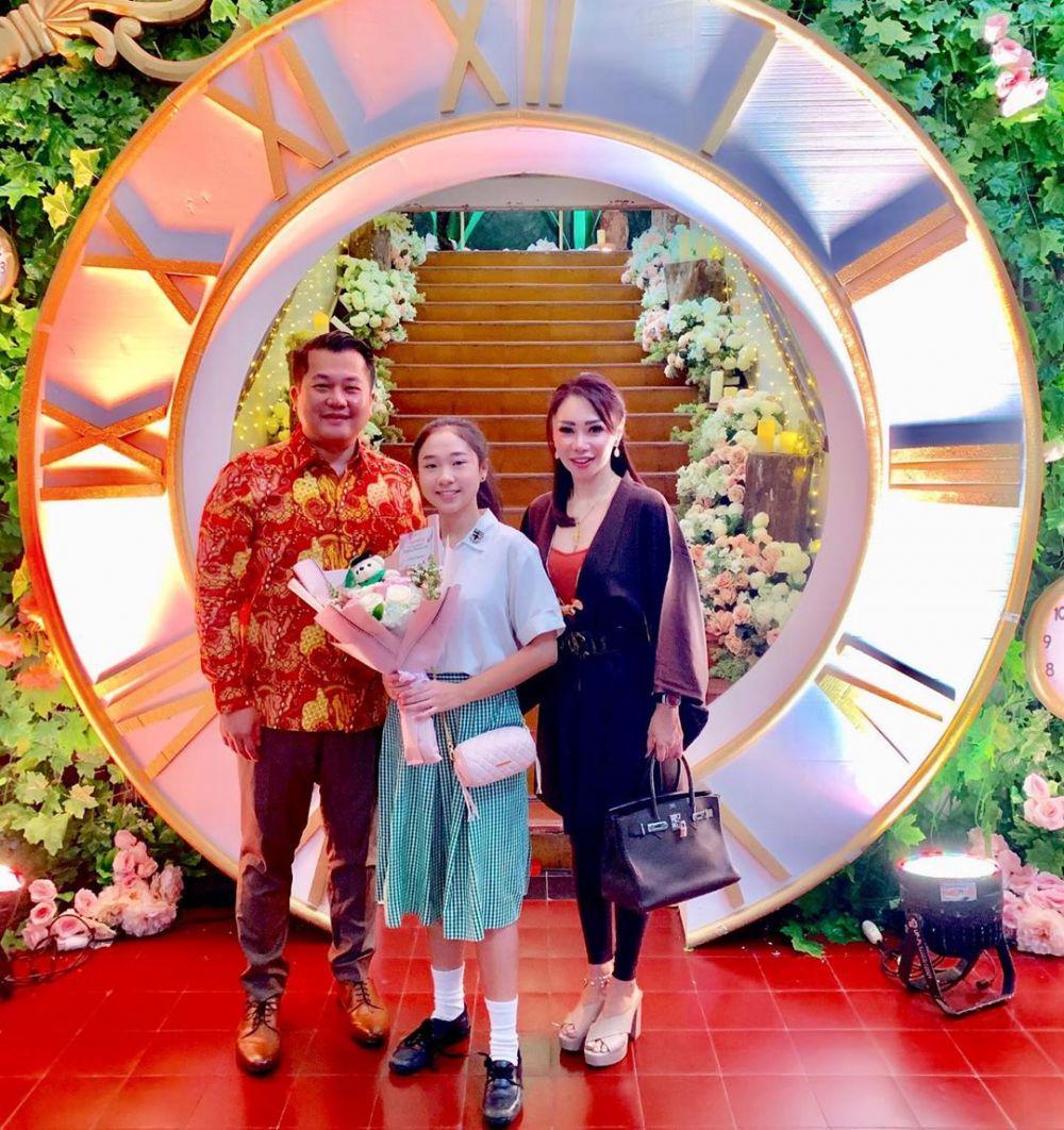 instagram.com/femmypermatasari