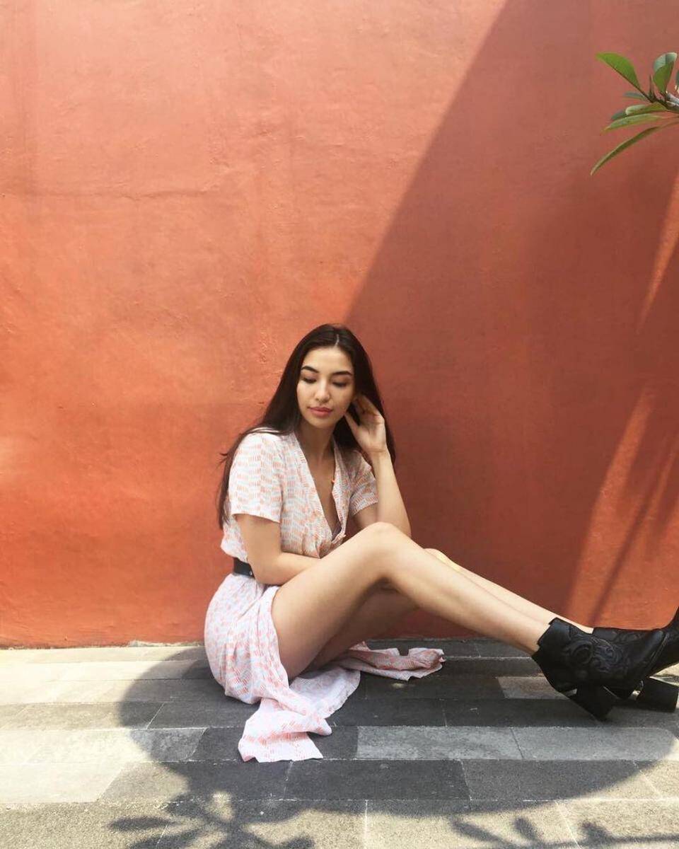 instagram.com/manodelia