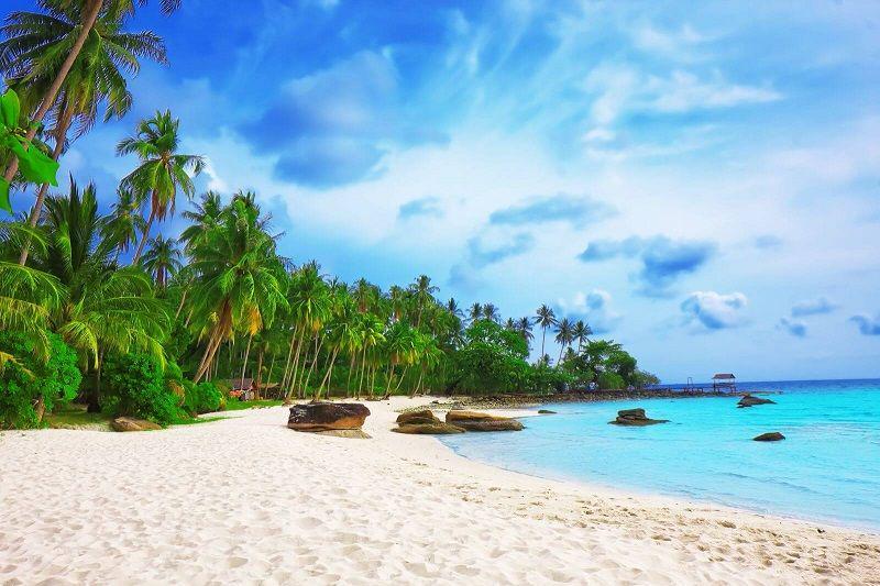 7 Pantai Tercantik di Vietnam yang Bikin Kamu Betah Basah-basahan