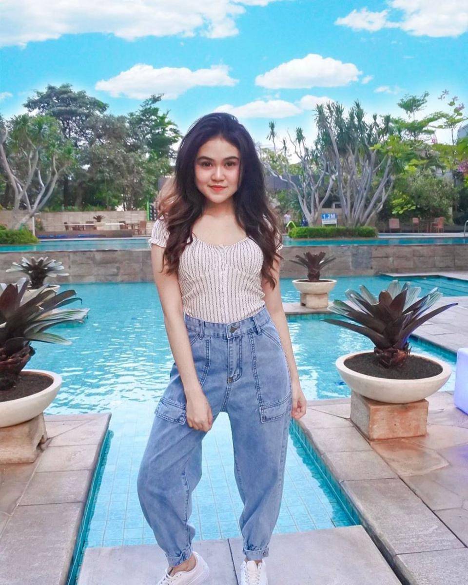 instagram.com/indrayanigr
