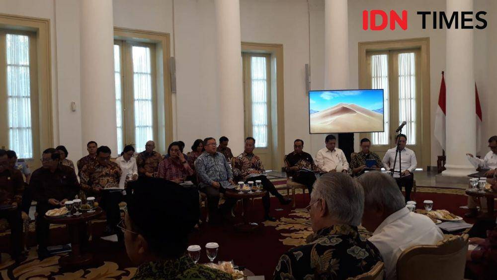 (Rapat paripurna di Istana Bogor yang dihadiri oleh Menteri Perdagangan Enggartiasto Lukita) IDN Times/Teatrika Putri