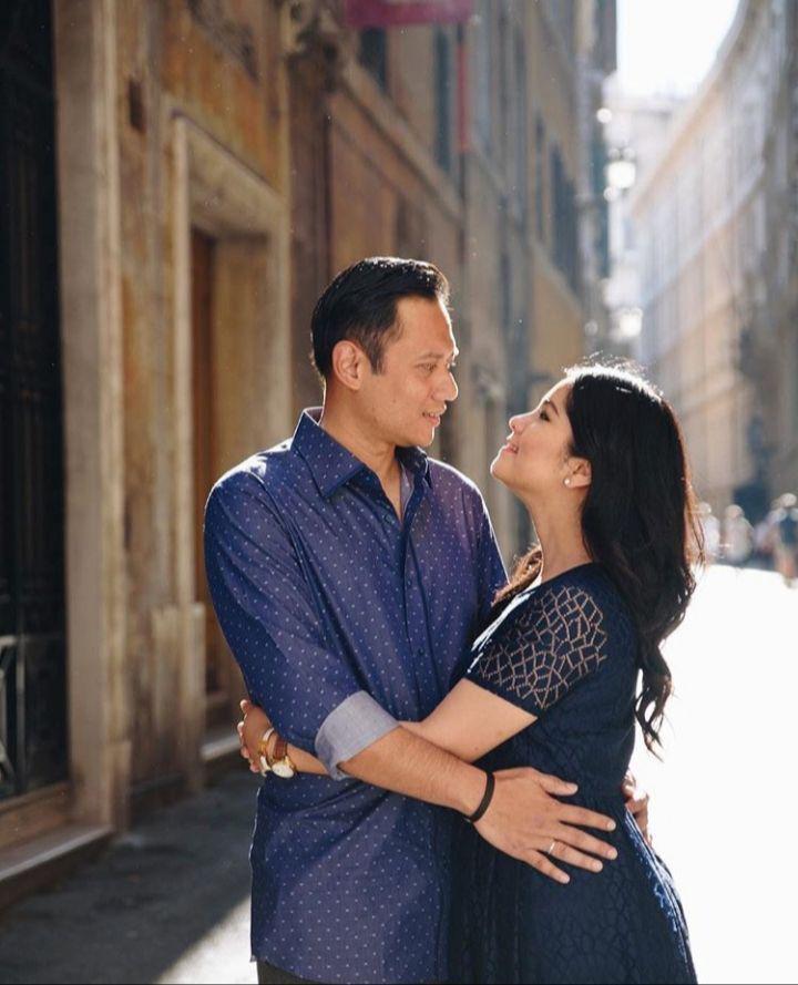 10 Potret Romantis Annisa Pohan Istri  Setia dalam Suka Duka bagi AHY