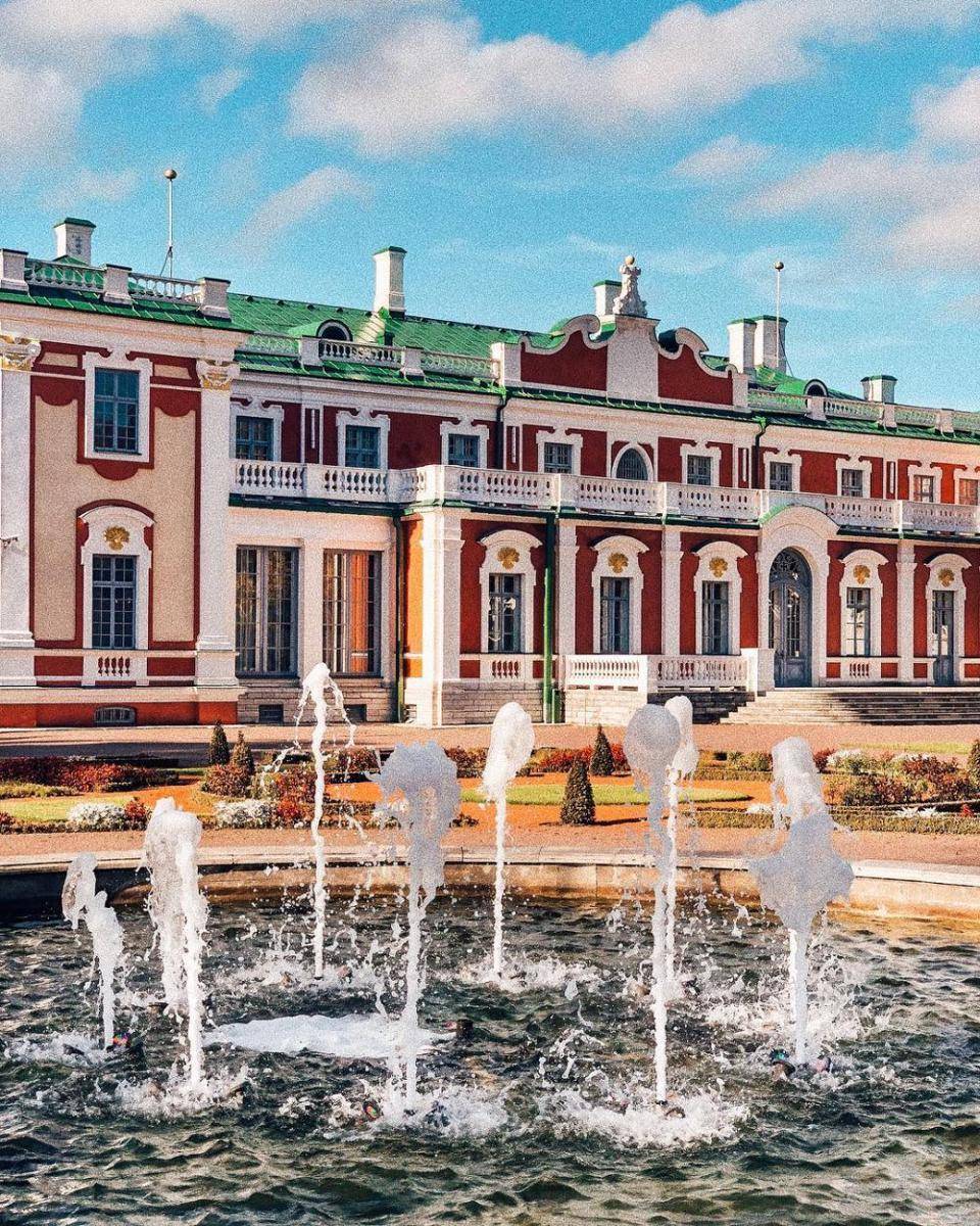 instagram.com/visittallinn