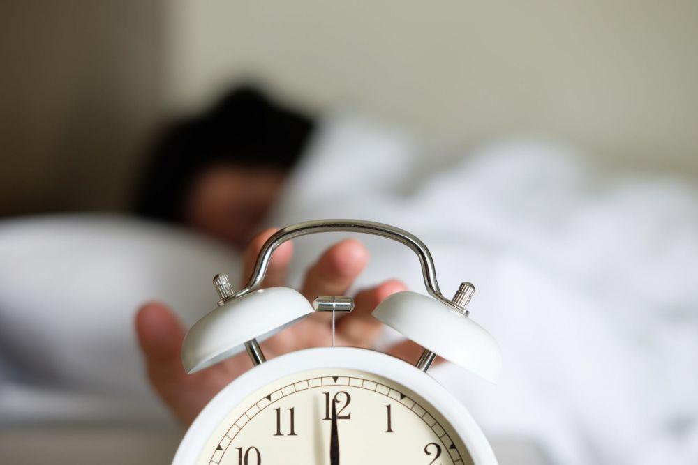 5 Fakta tentang Kebiasaan Menekan Tombol 'Snooze' pada Alarm