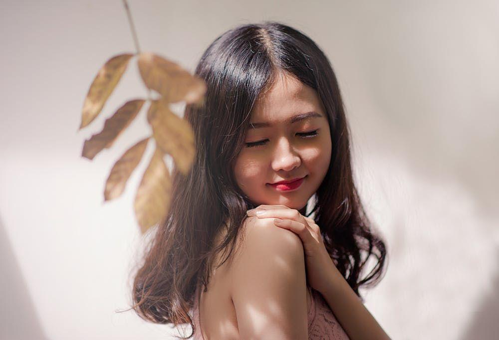 6 Hal Positif yang Bisa Dirasakan Cewek Berpenampilan Biasa