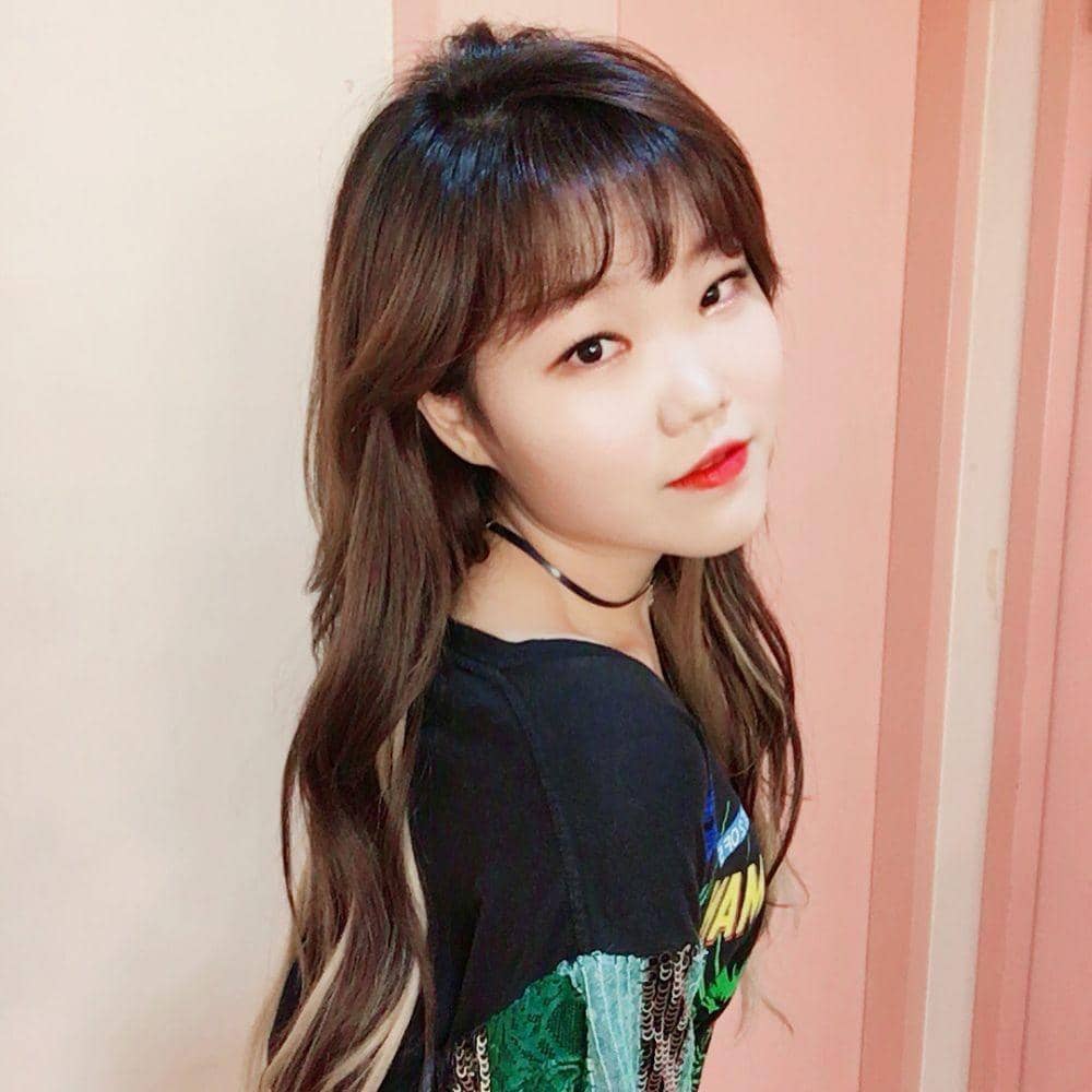 instagram.com/akmu_suhyun