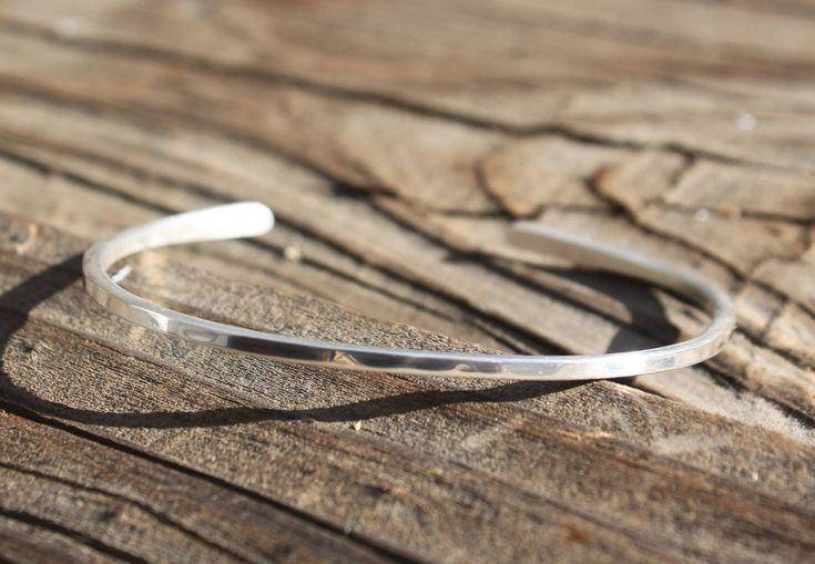 onlybracelet.com