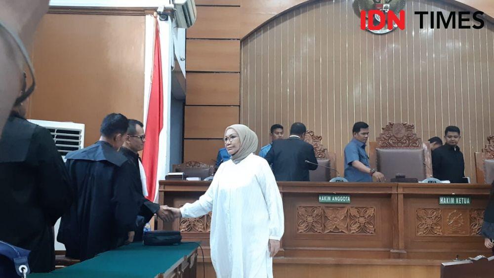 Usai Sidang, Ratna Sarumpaet Ucapkan Terima Kasih dan Minta Maaf