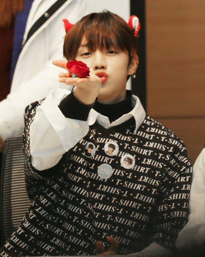 instagram.com/theboyz_sunwookim