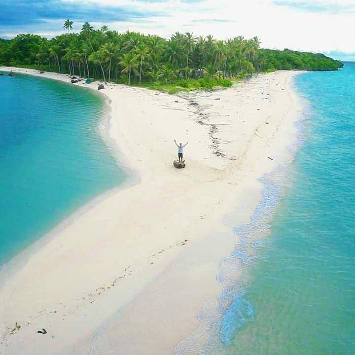 @amalhermawan via instagram.com/paket_wisata_wakatobi