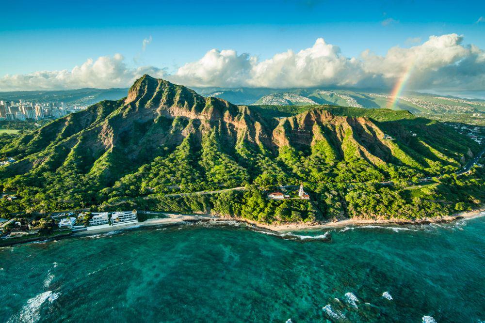 5 Tur Helikopter Terbaik di Oahu, Menikmati Hawaii dari Langit