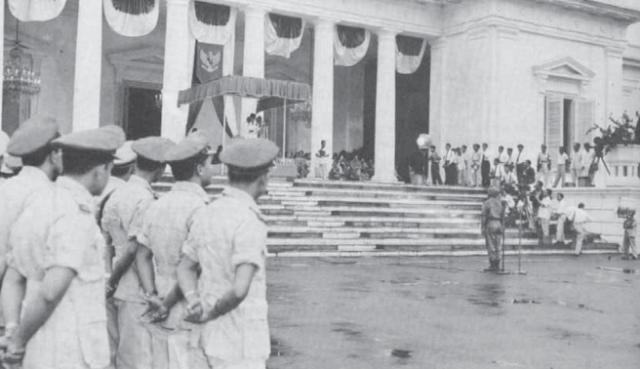 Ubah Politik Indonesia, 5 Fakta Sejarah Dekret Presiden Pertama