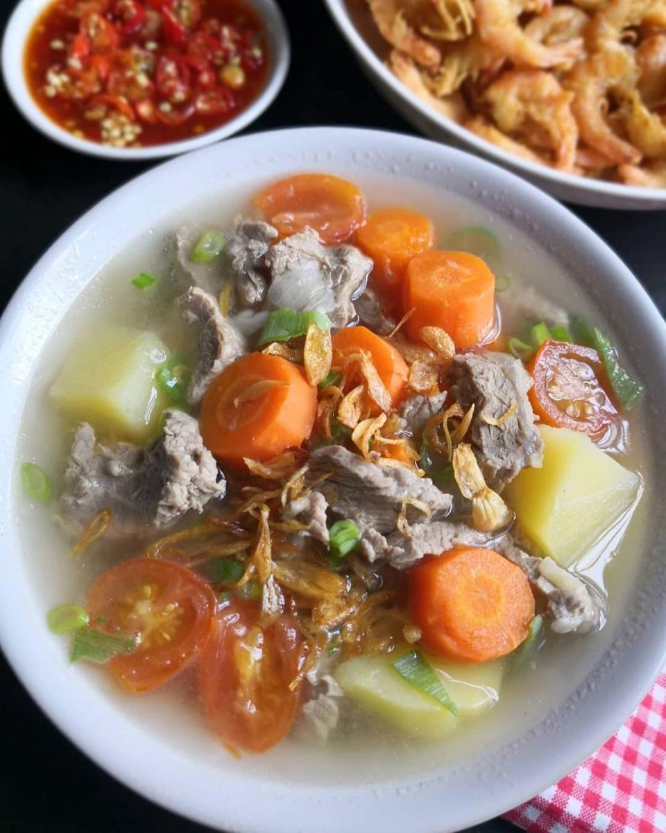 Resep Sop Daging Sapi Bening yang Gurih dan Bergizi