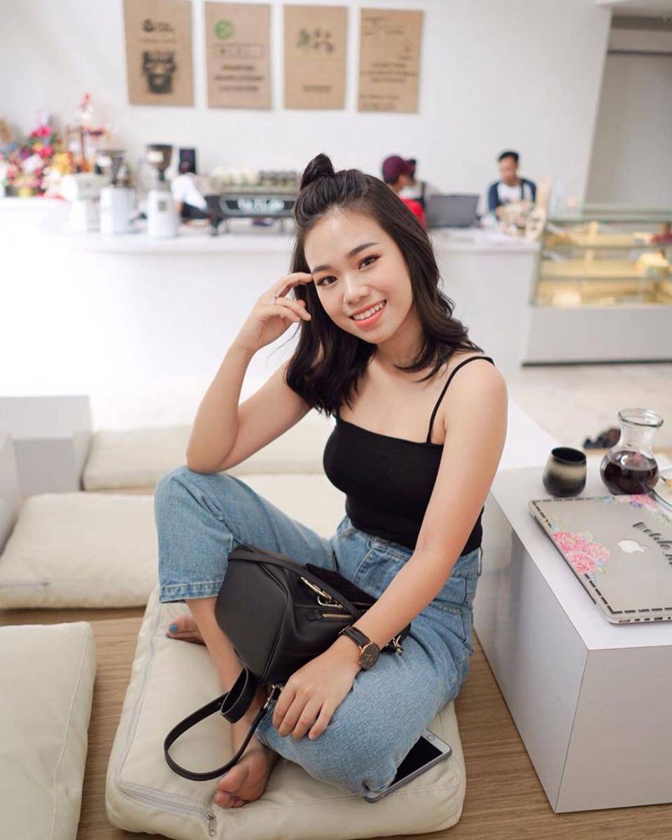 instagram/molita_lin