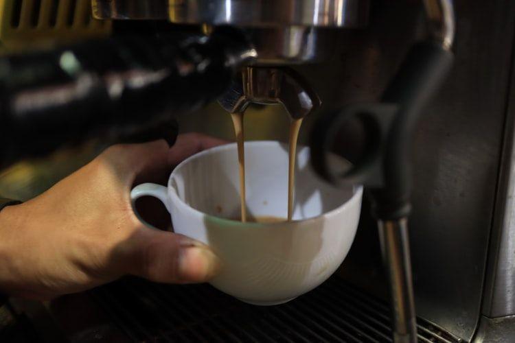 7 Tempat Ngopi Kekinian di Tulungagung, Semua di Bawah Rp30 ribu!