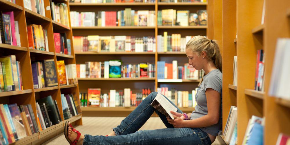 6 Toko Buku Unik di Berbagai Negara, Bikin Betah Baca!