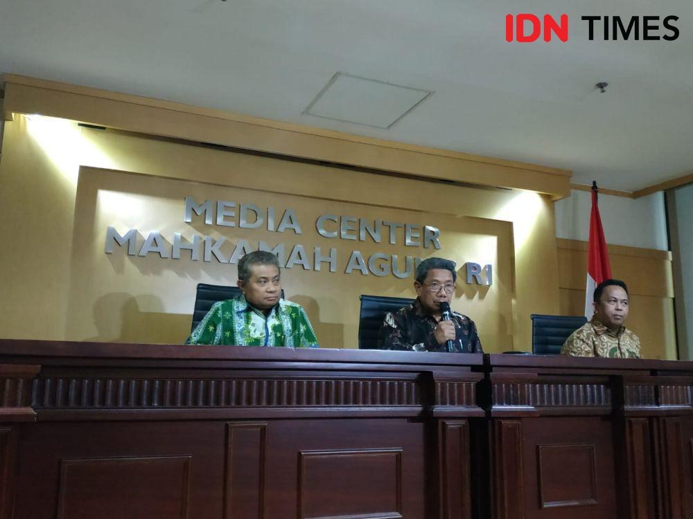Ikatan Hakim Respons Serangan Pengacara Tomy Winata di PN Pusat