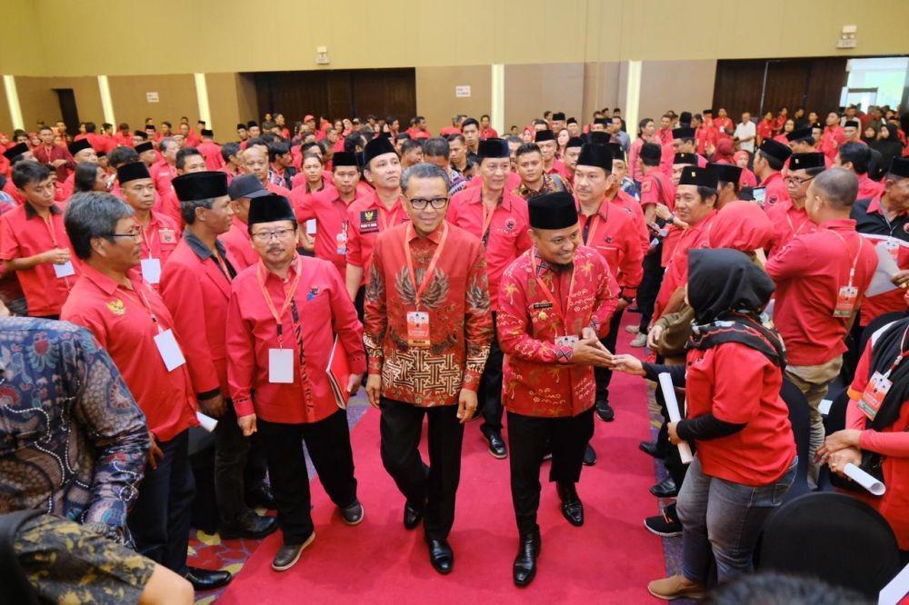 Ketua DPD PDIP Sulsel Sebut Andi Sudirman sebagai Tokoh Muda