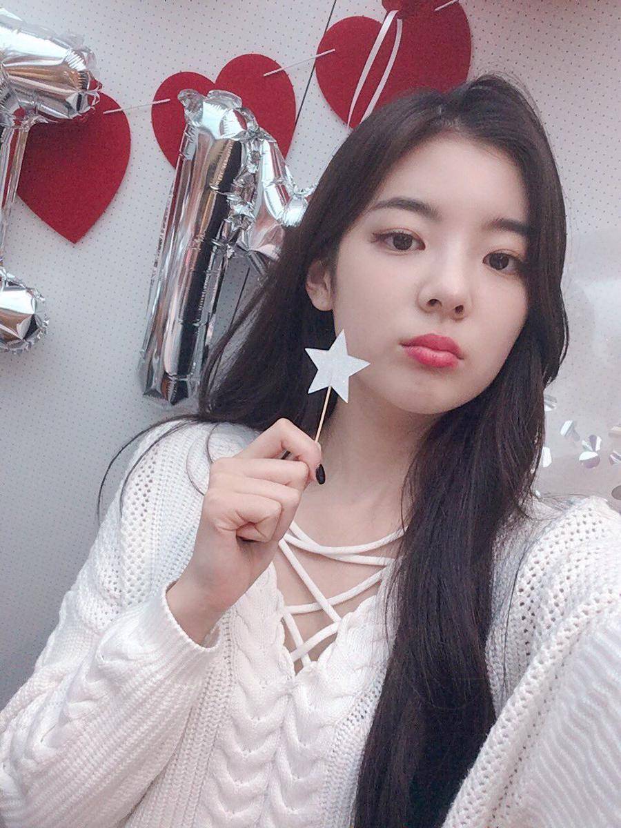 twitter.com/ITZYofficial