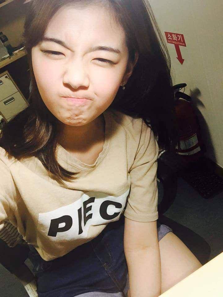 twitter.com/stillminchan