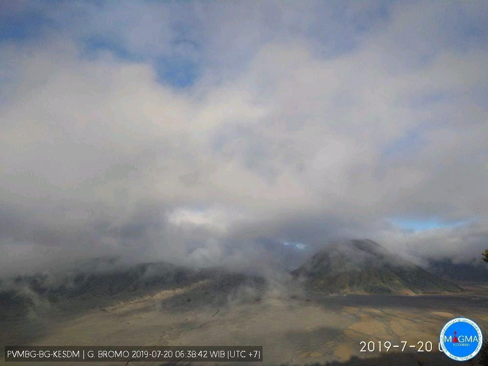 Gunung Bromo Erupsi, Masyarakat Sempat Panik