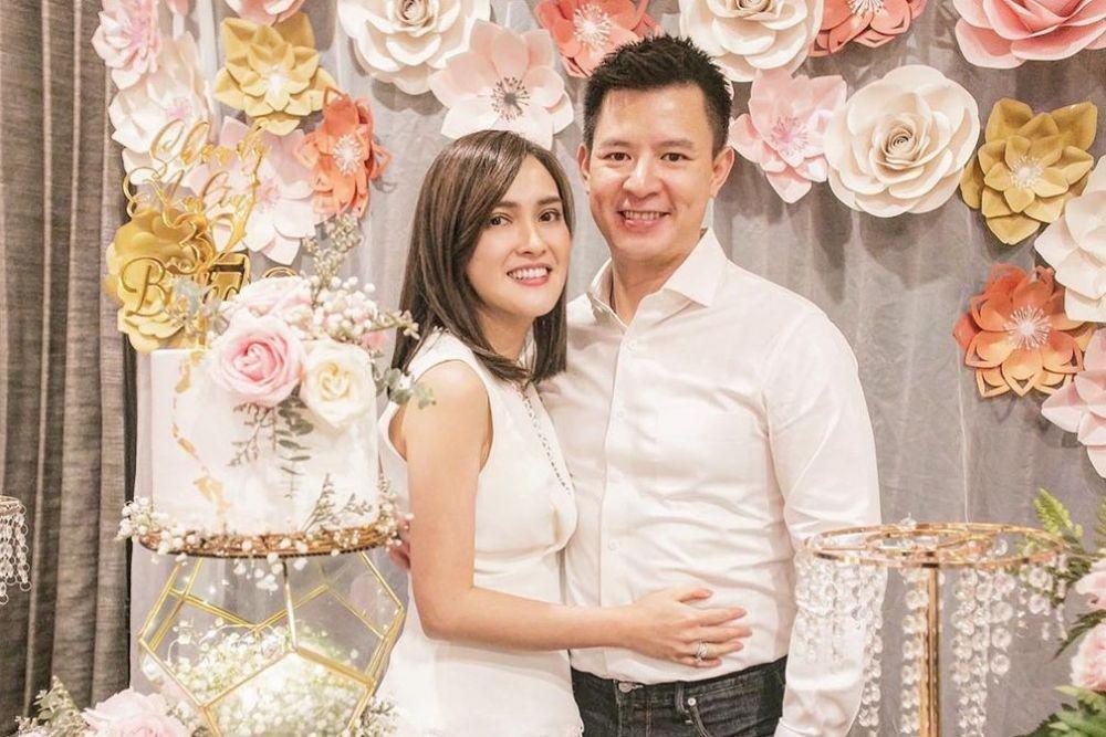10 Inspirasi OOTD ala Artis yang Tengah Berbadan Dua, Shandy Aulia