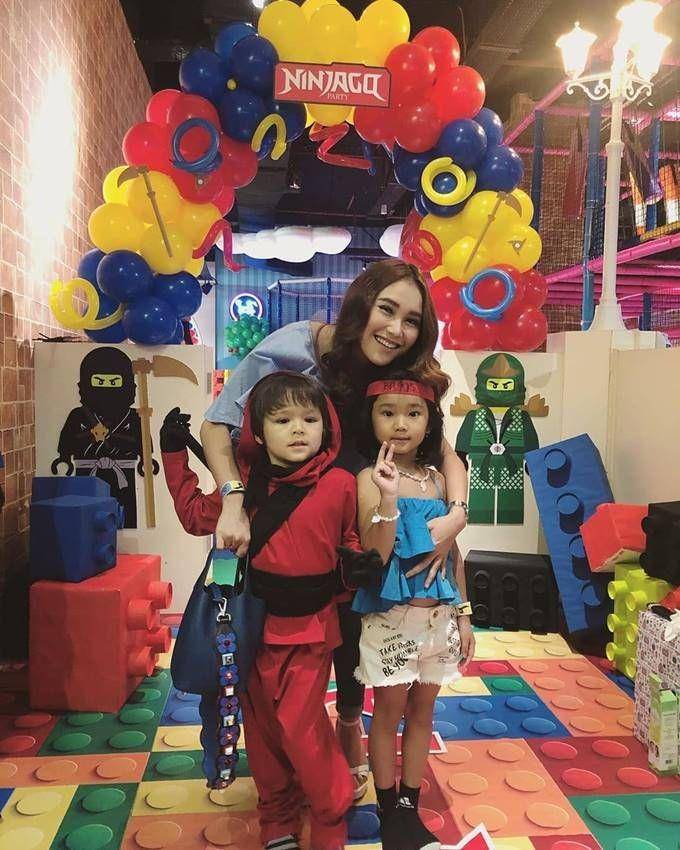 instagram.com/ayutingting92/