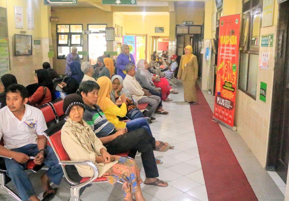 Di Malang, Bungkus Obat Gunakan Huruf Braille