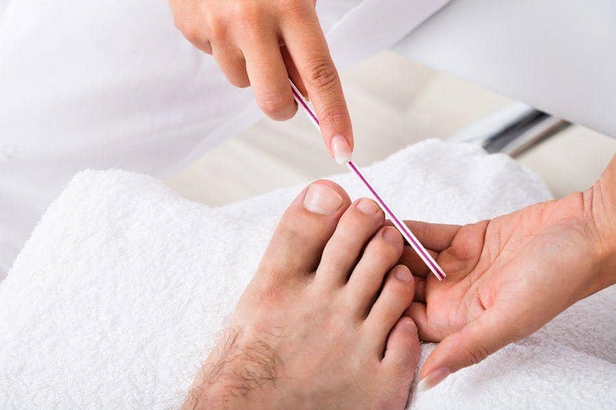 5 Manfaat Ini Kamu Dapatkan Jika Pedicure Bro, Gak Perlu Malu!