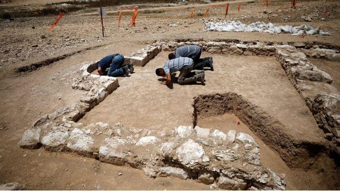 Arkeolog Temukan Situs Masjid Berusia Lebih Dari 1200 Tahun di Israel