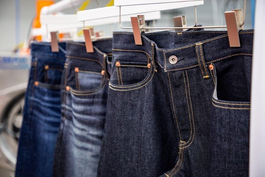 Makin Ramah Lingkungan, Transformasi Pembuatan Jeans dari Masa ke Masa