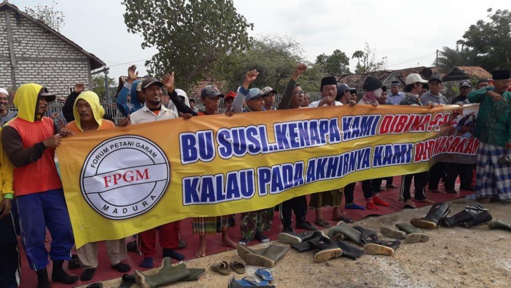Khofifah Janji Temui Jokowi, Petani Garam Batal Demo di Suramadu