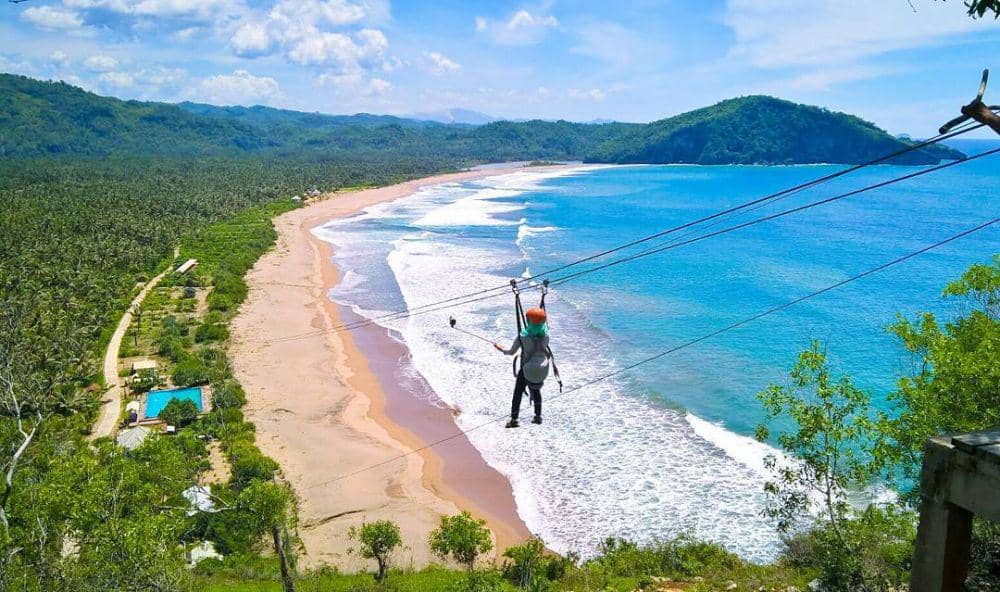 5 Pantai yang Harus Kamu Kunjungi di Pacitan, Surga!